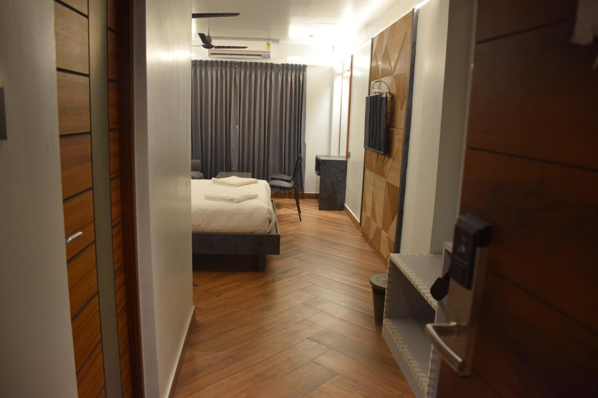 Hotel Christo'S Velankanni Extérieur photo